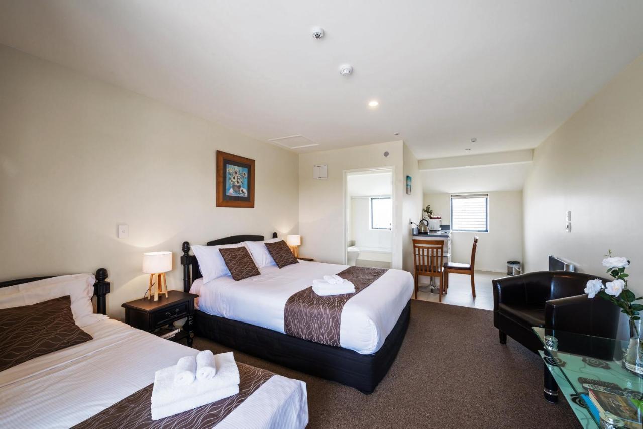 123 Motel Christchurch Bagian luar foto